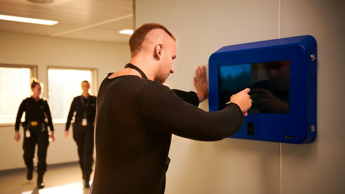 Punishment in the digital age: smart prisons, video visitation and ...